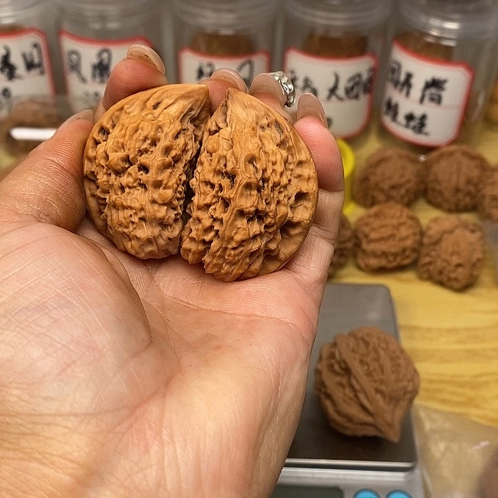 吊坠文玩核桃逍官帽56
