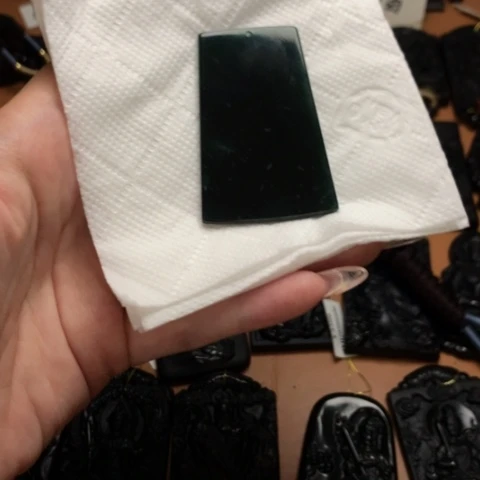 翡翠挂件未镶嵌天然缅甸a货钢琴黑挂件