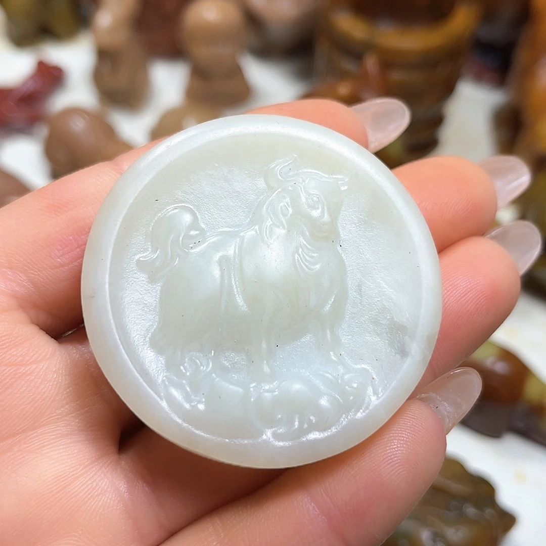 白玉菩提吊坠白玉菩提吊坠