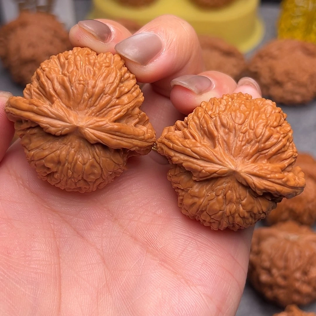 把件文玩核桃毕业精品精配白狮子球白41全品粗筋爆肉