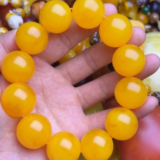 琥珀未镶嵌手链蜜蜡