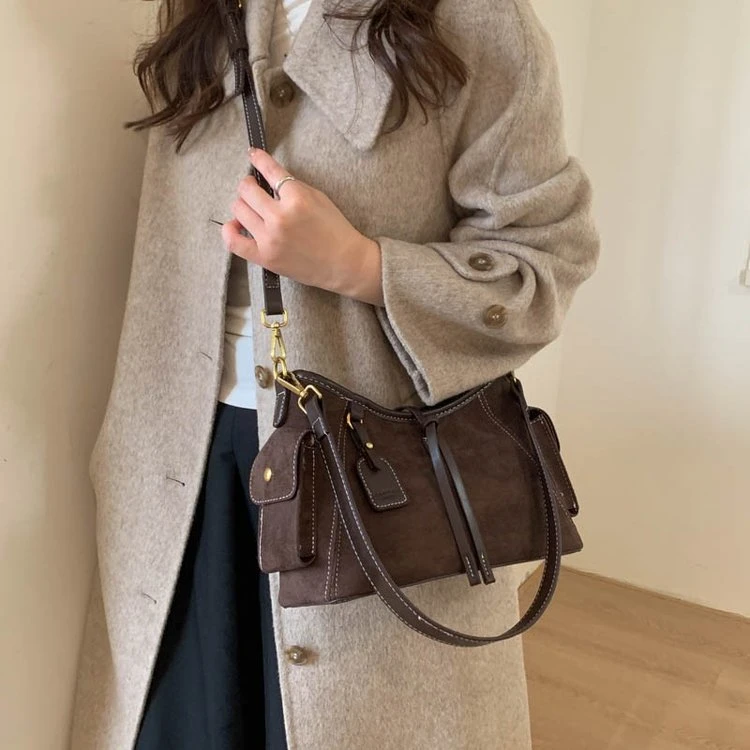 秋冬麂皮绒腋下包包2025款小众设计轻奢大气百搭
