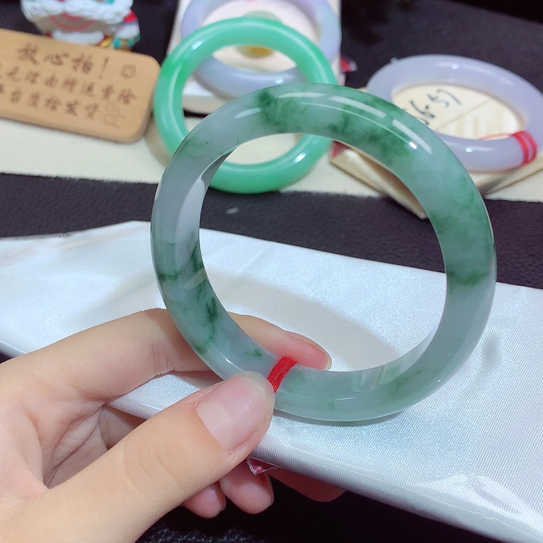 翡翠未镶嵌手镯1280