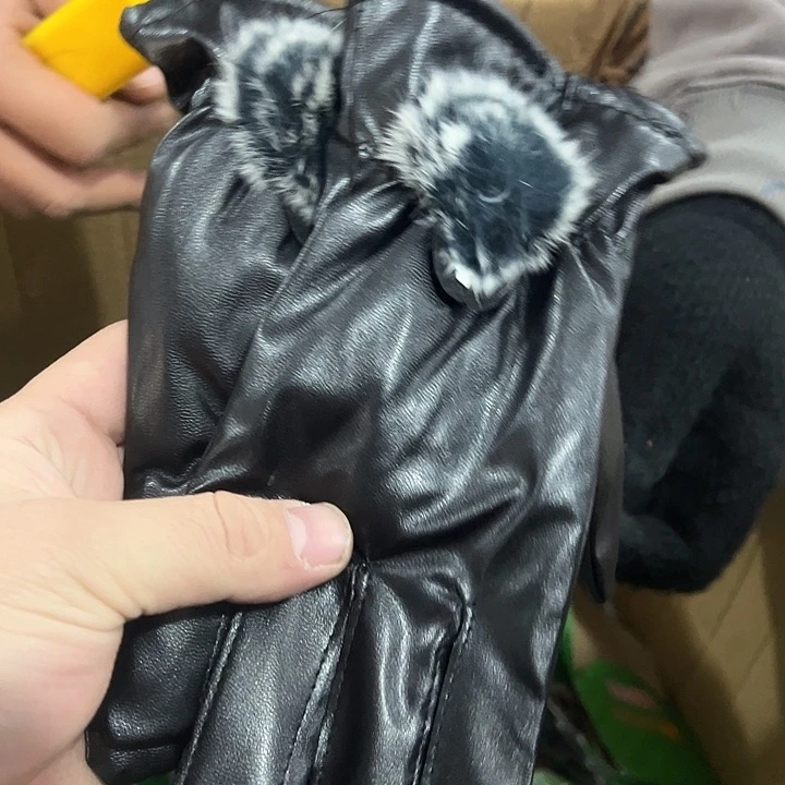 2双手套直播间福利64号