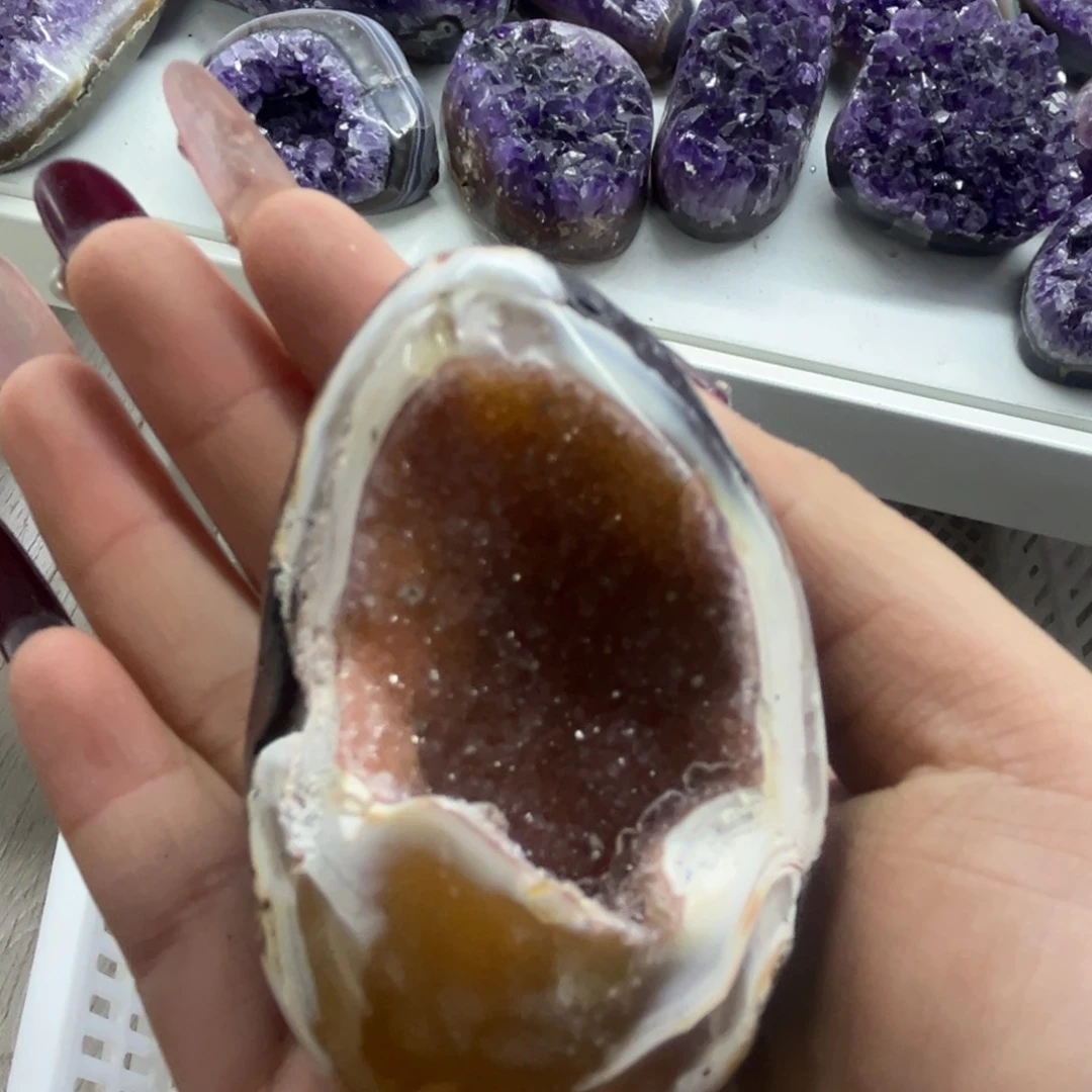 水晶大型摆件（非配饰）未镶嵌