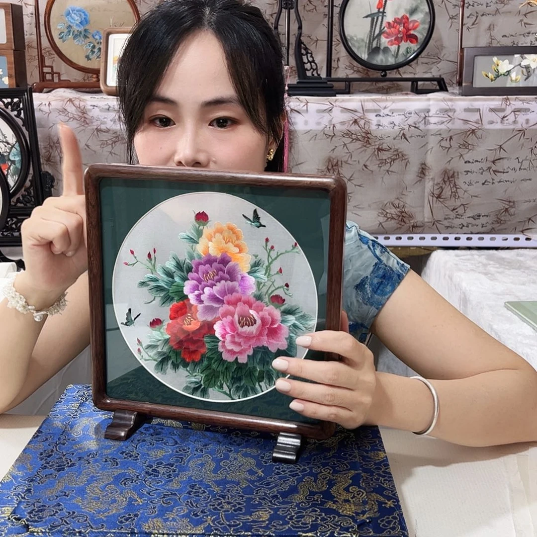 织绣苏绣摆台精工磁吸