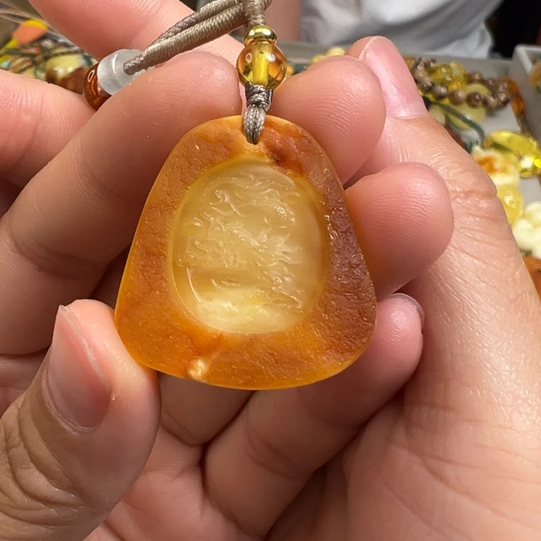 裸石蜜蜡未镶嵌蜜蜡
