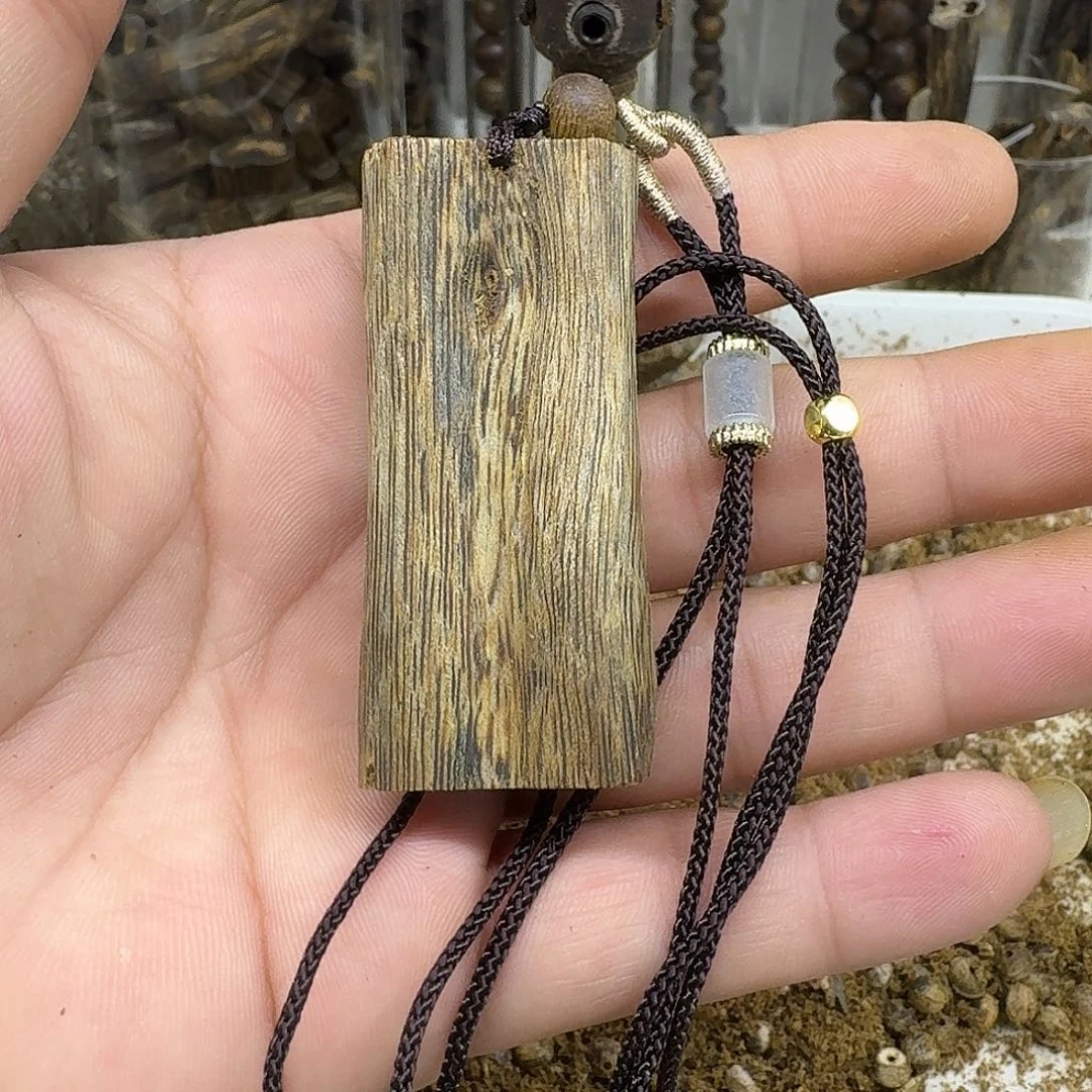 沉香沉香碎屑奇楠牌子12克