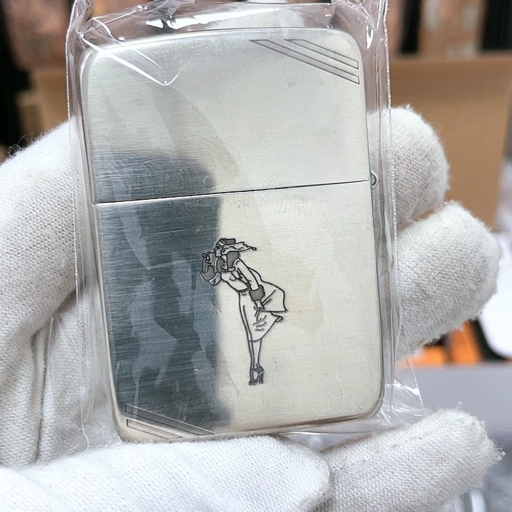 【闪购商品】用****61941白铜风女