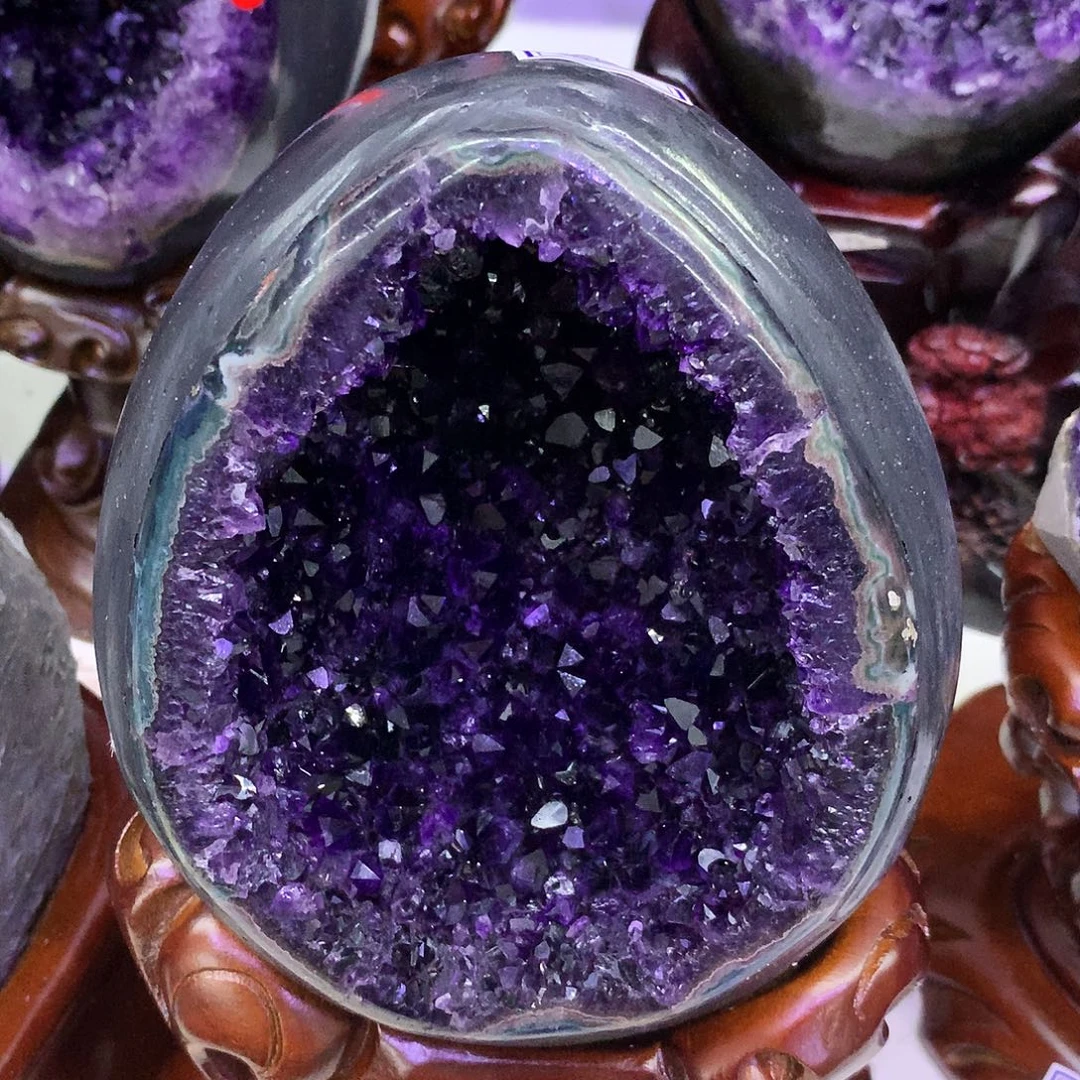 未镶嵌水晶大型摆件（非配饰）伊伊