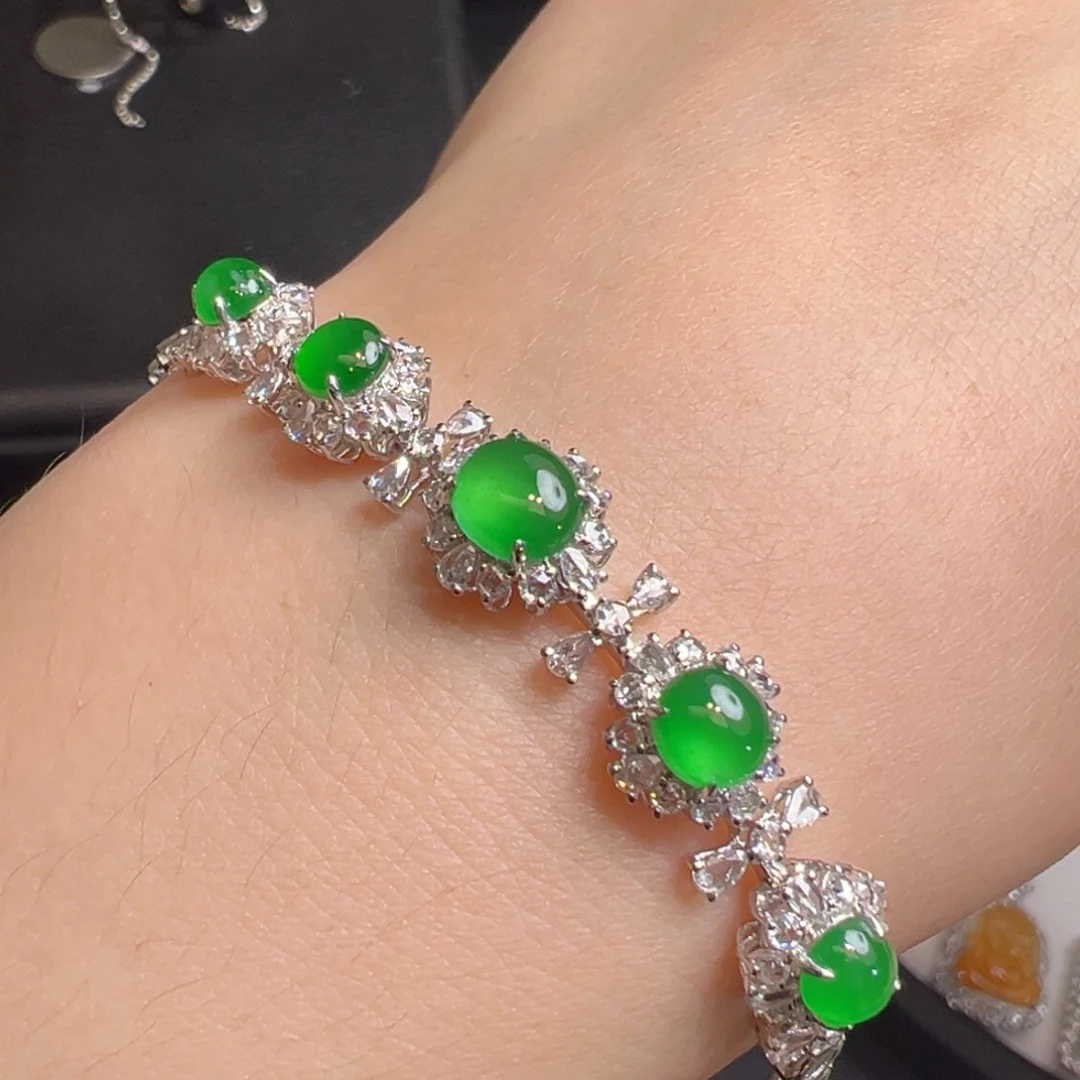 18K金镶嵌手链翡翠收到货48小时鉴赏期