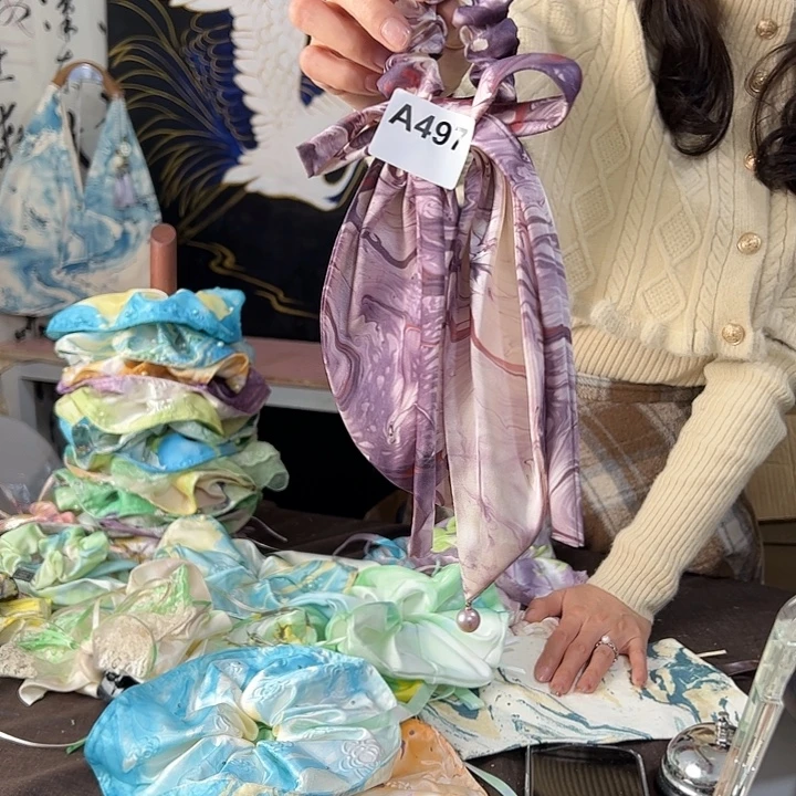 她***星497兔耳朵发圈不退不换