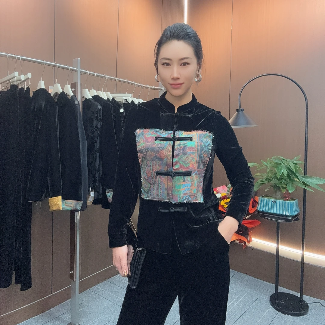 国风丝绒盘扣上衣气质百搭显瘦减龄开衫网红中国风新中式长袖复古