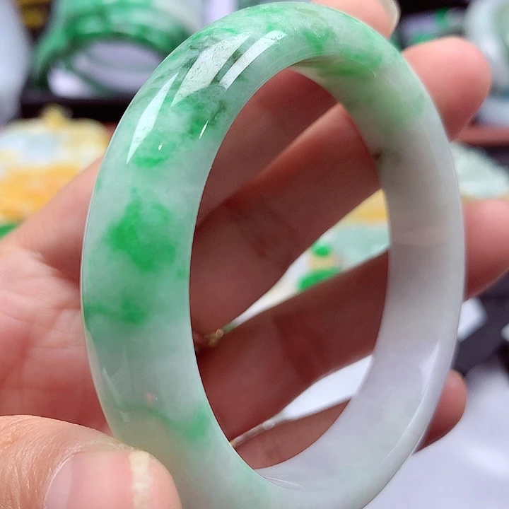 未镶嵌手镯翡翠翡翠手镯