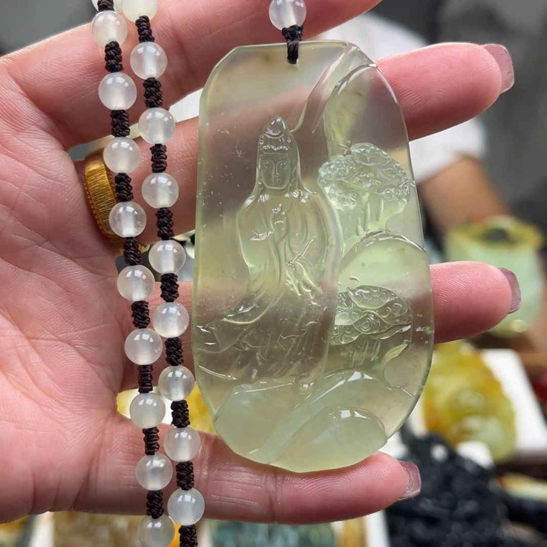 岫玉未镶嵌颈饰挂件