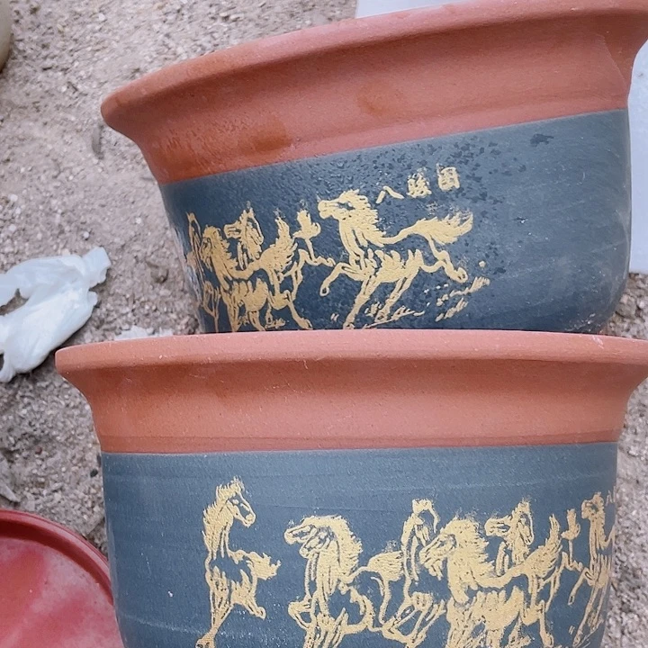 红陶八骏图25/25会议室哦