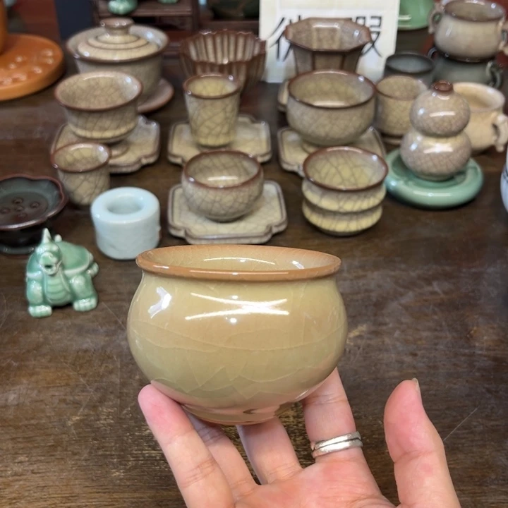 青瓷微瑕浮力特价