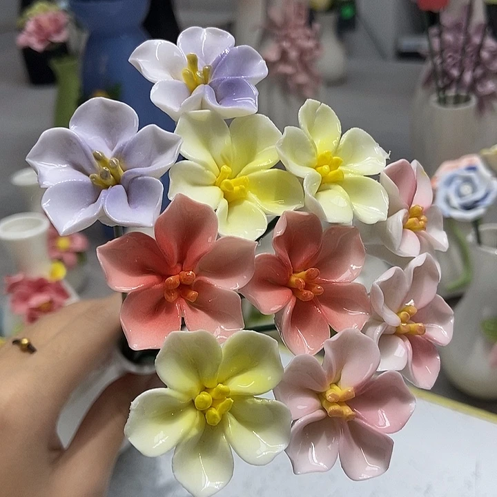 陶瓷纯手工捏花设计