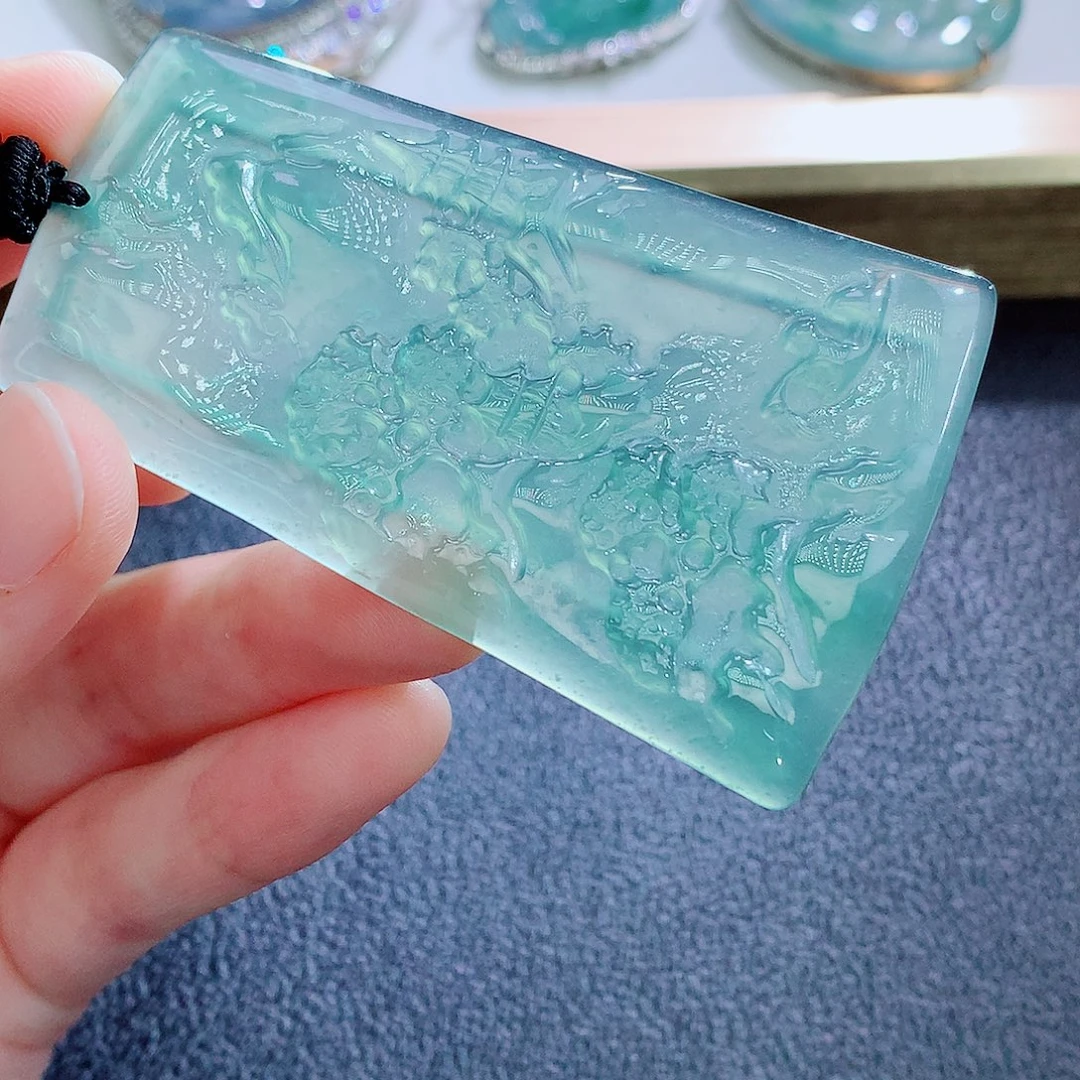 颈饰未镶嵌翡翠翡翠