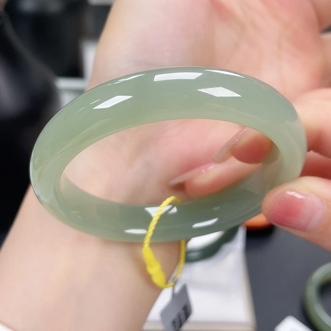 和田玉手镯5253未镶嵌