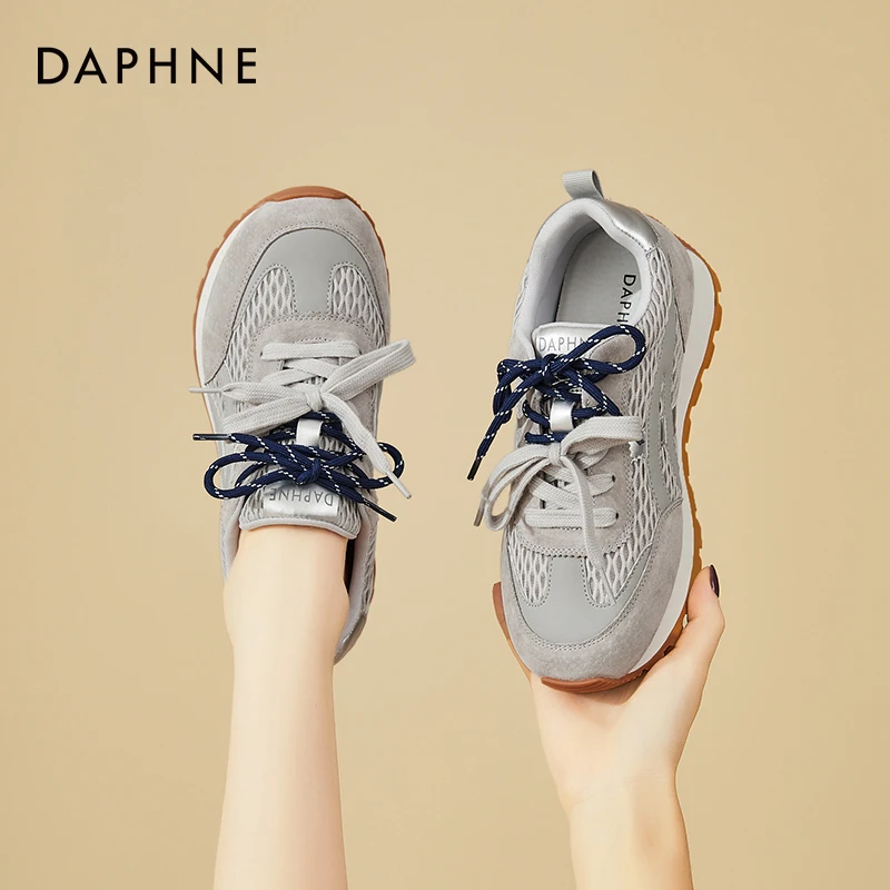 达芙妮轻便软底德训鞋2025新款秋季厚底鞋子女网面阿甘运动休闲鞋