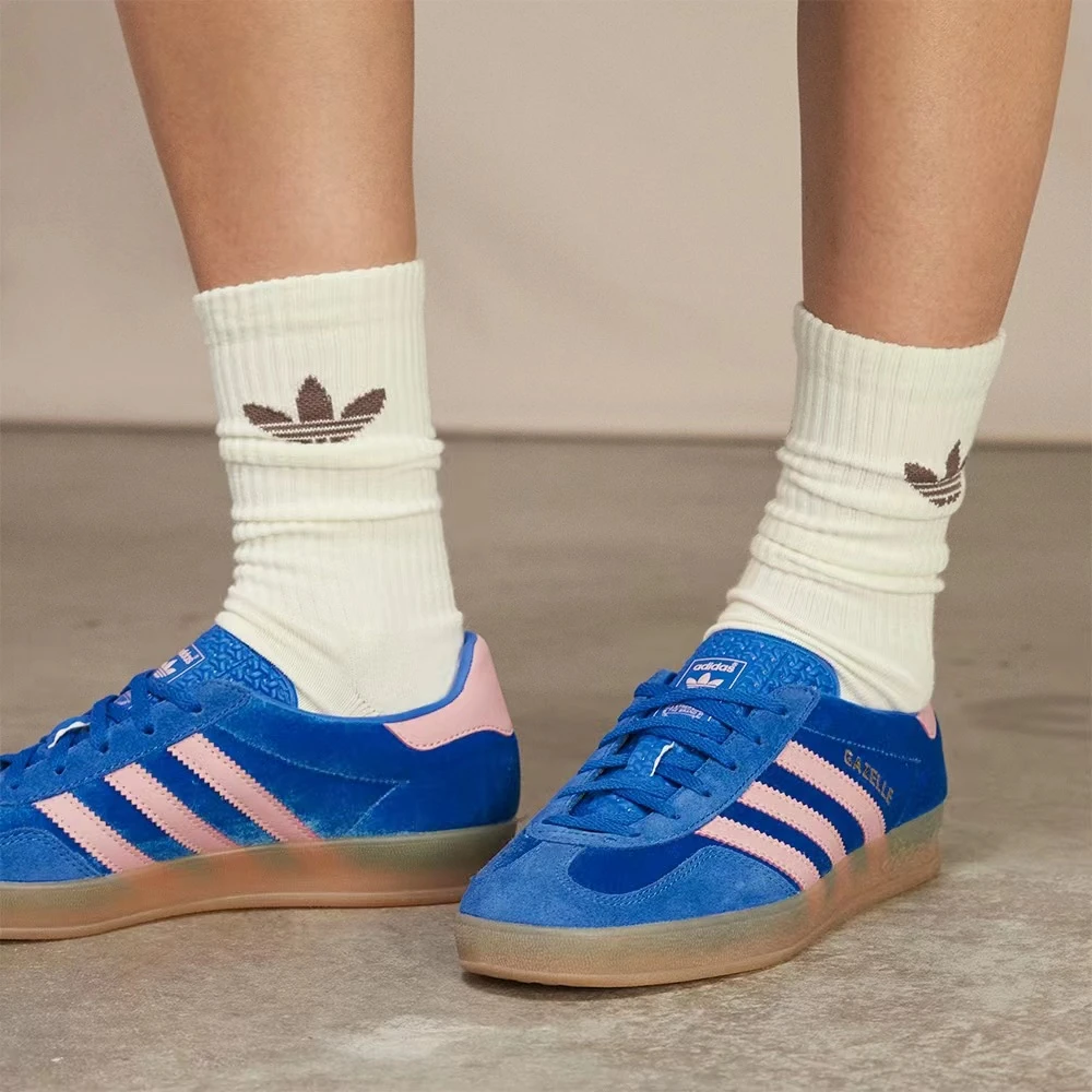 adidas阿迪达斯三叶草女鞋GAZELLE时尚粉蓝复古休闲鞋板鞋IG6785
