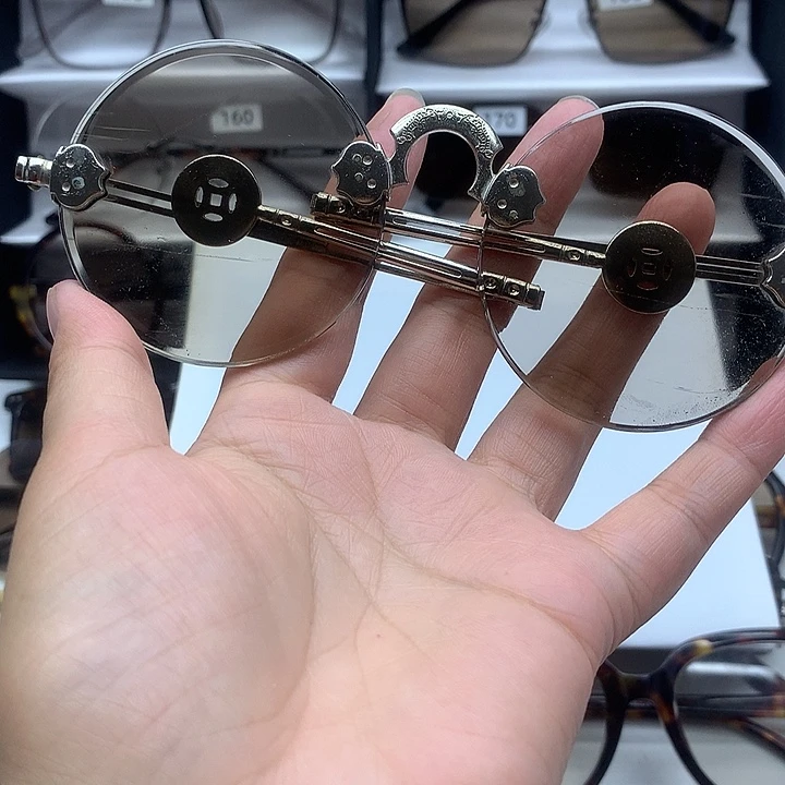 m****5天然的石头镜