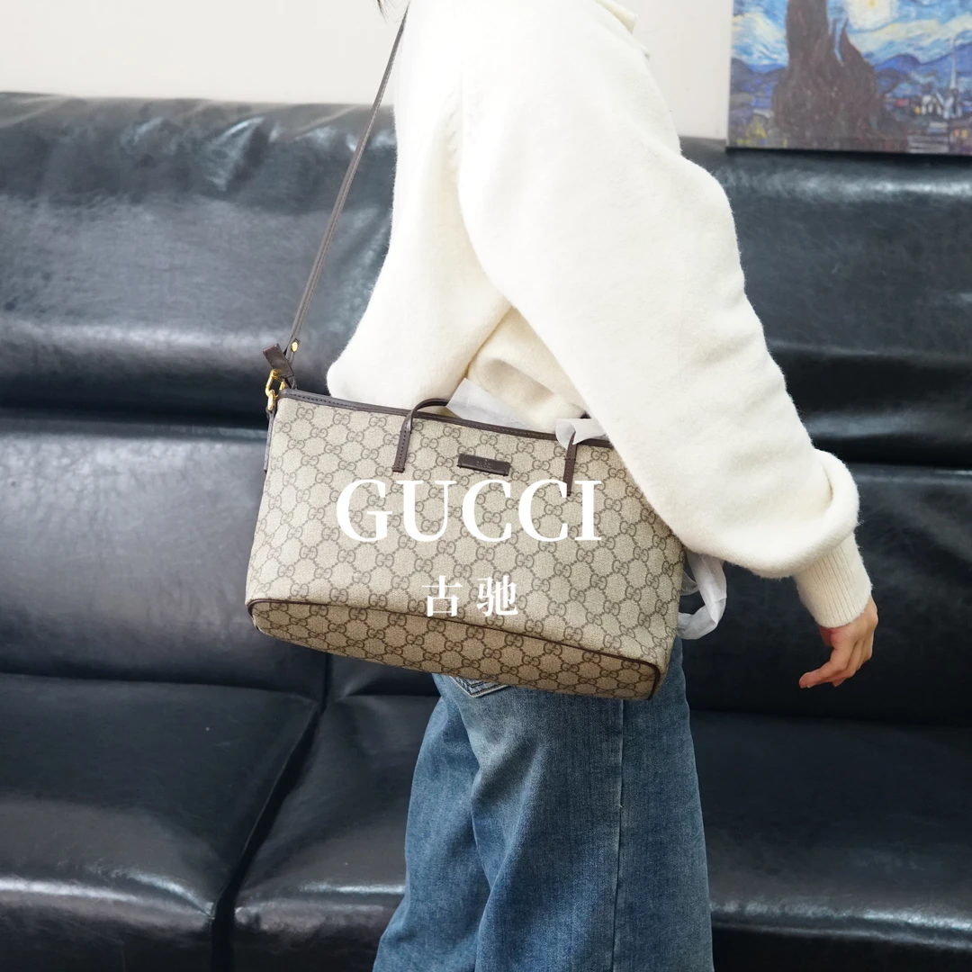 95新 GUCCI/古驰 老花斜挎包/WT10425059/5059