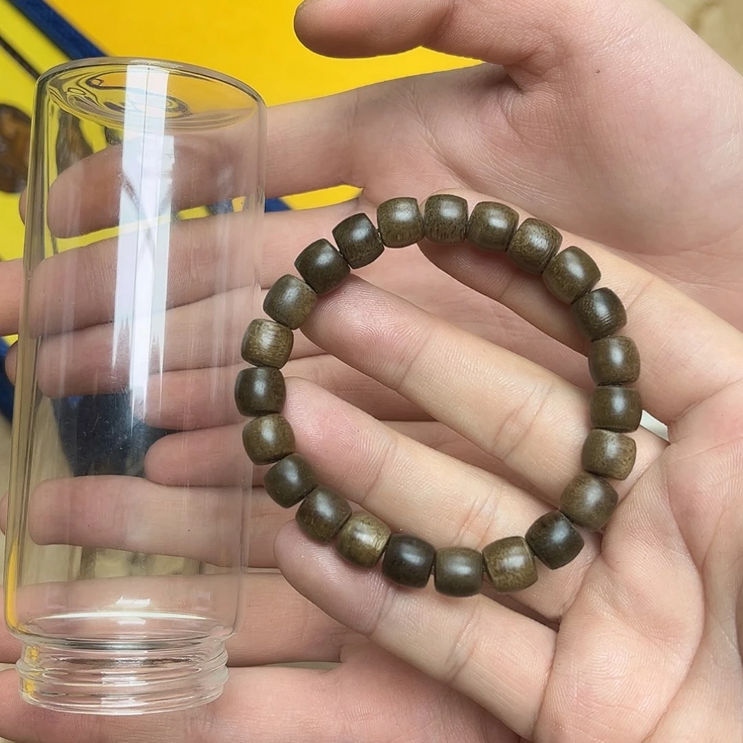 大叶紫檀（黑酸枝木类）