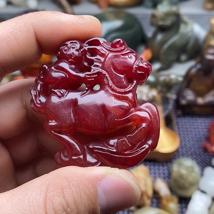 未镶嵌蛇纹石玉颈饰