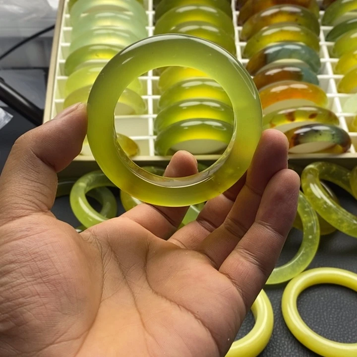 合金蛇纹石玉手镯52