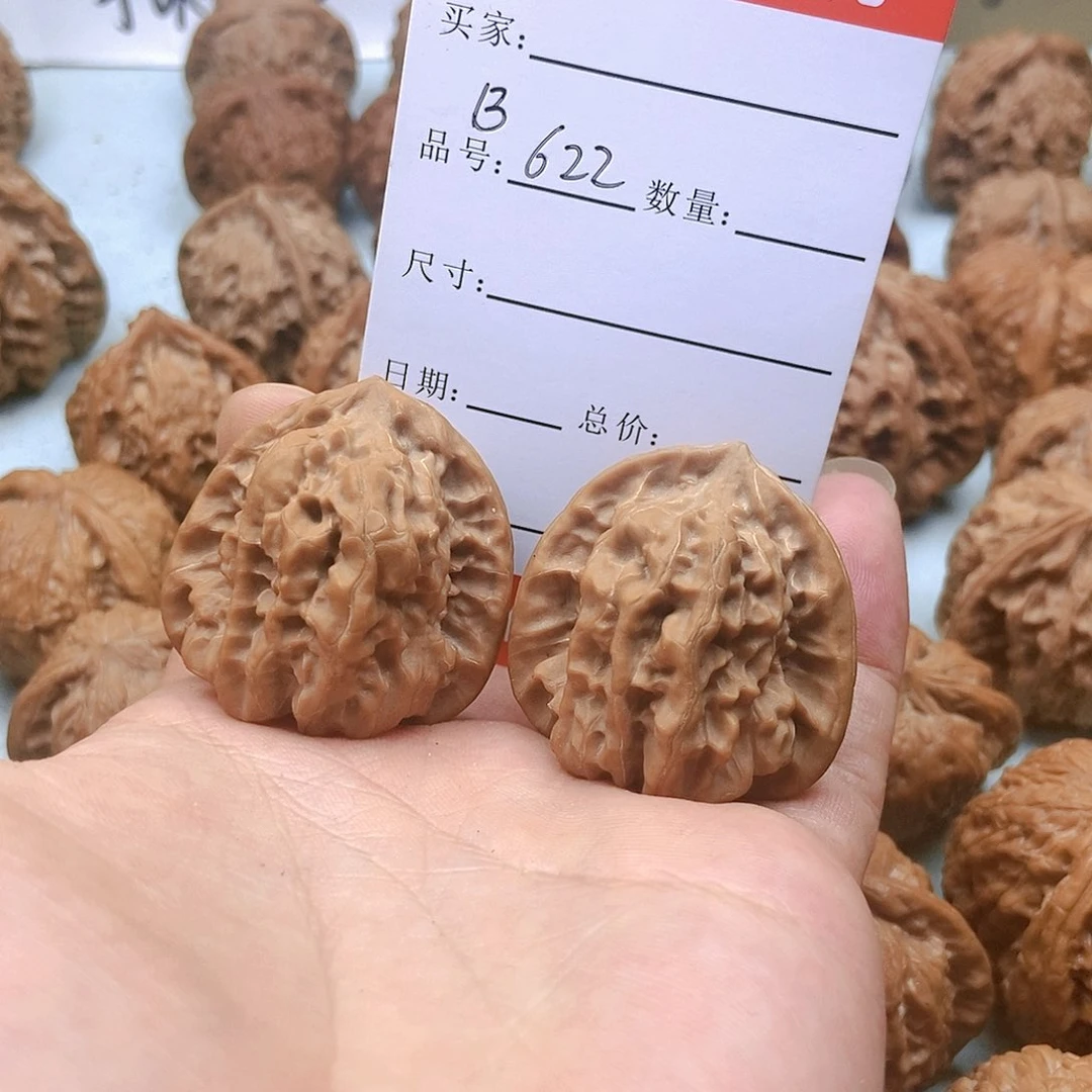 文玩核桃把件622号龙娃35尺蜡皮
