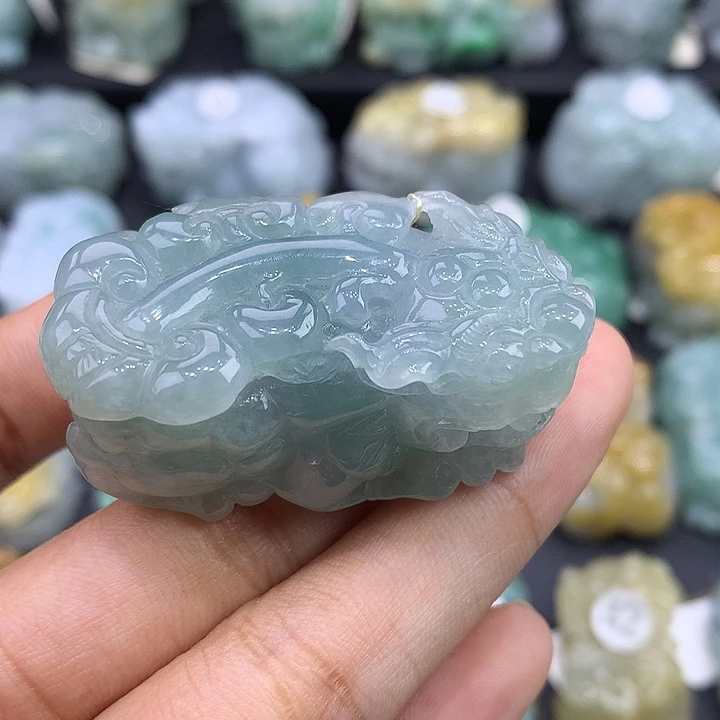 翡翠未镶嵌颈饰天然缅甸翡翠