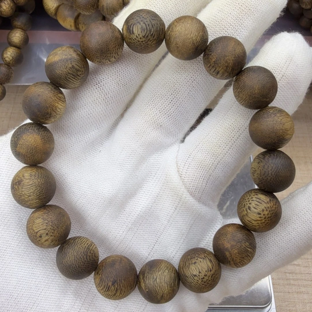 沉香碎屑沉香沉香