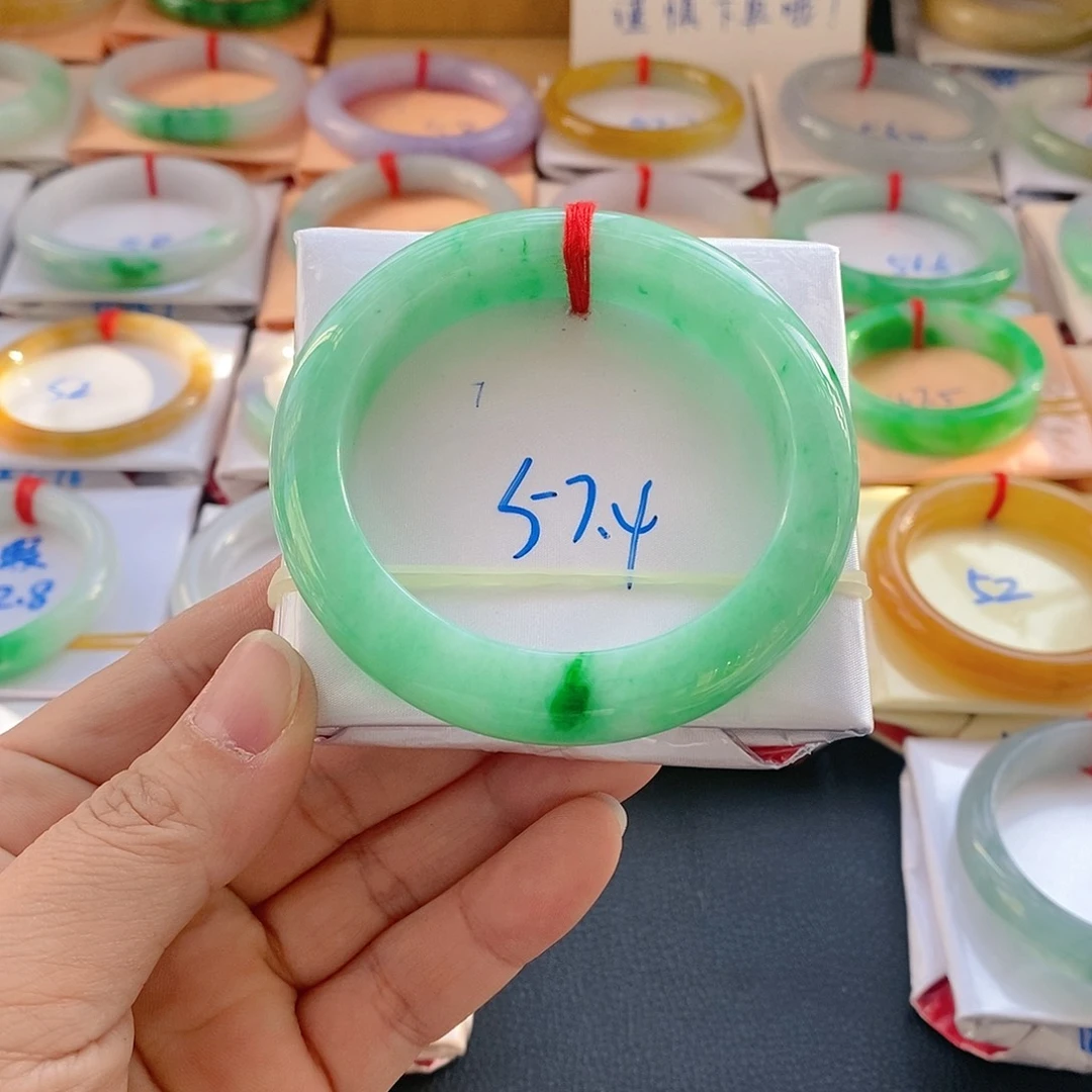 翡翠手镯未镶嵌7号