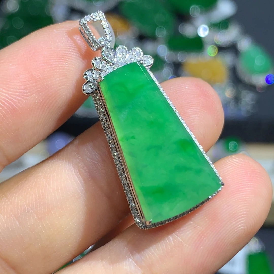 翡翠颈饰18K金镶嵌8、