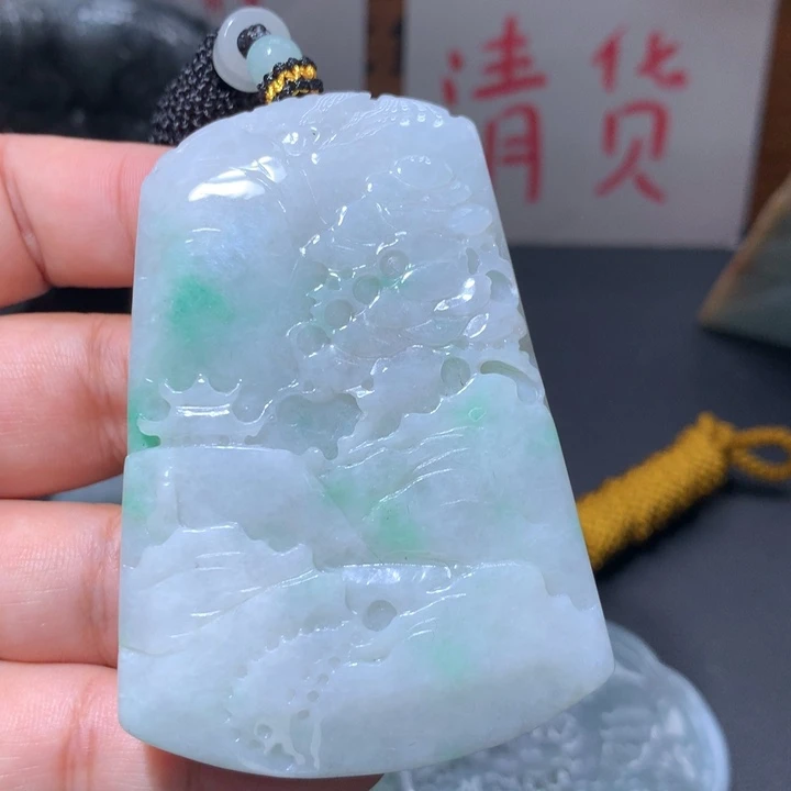 翡翠未镶嵌颈饰保真天然A货翡翠