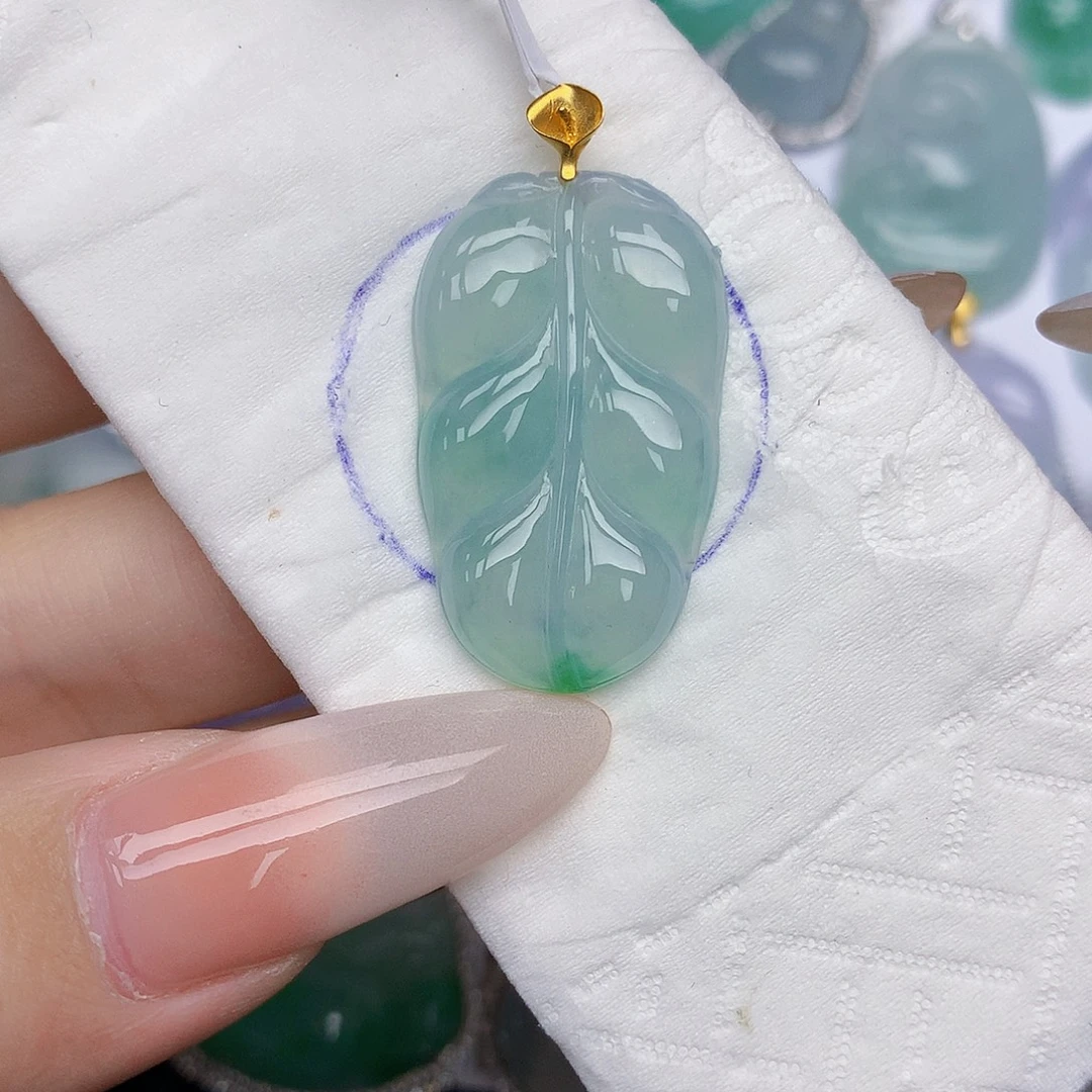 翡翠18K金镶嵌颈饰天然缅甸翡翠a货百元以上9元证书费自理