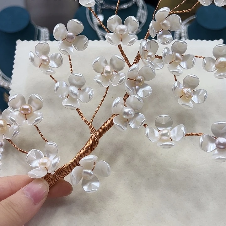 淡水珍珠颈饰未镶嵌设计款珍珠花