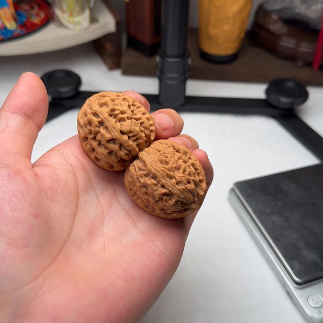 文玩核桃吊坠全品无修红锦鲤