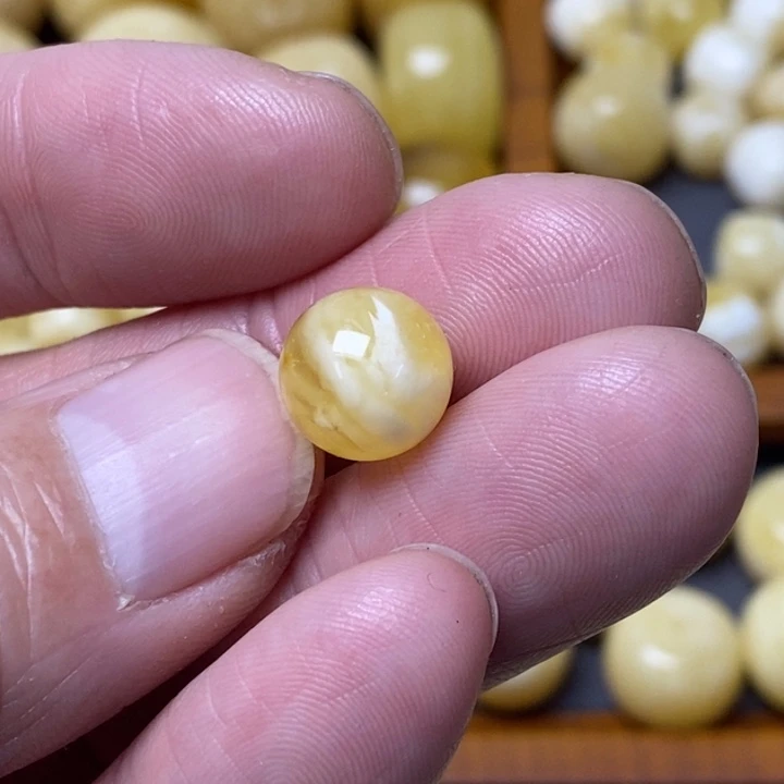 蜜蜡琥珀画未镶嵌闲*人