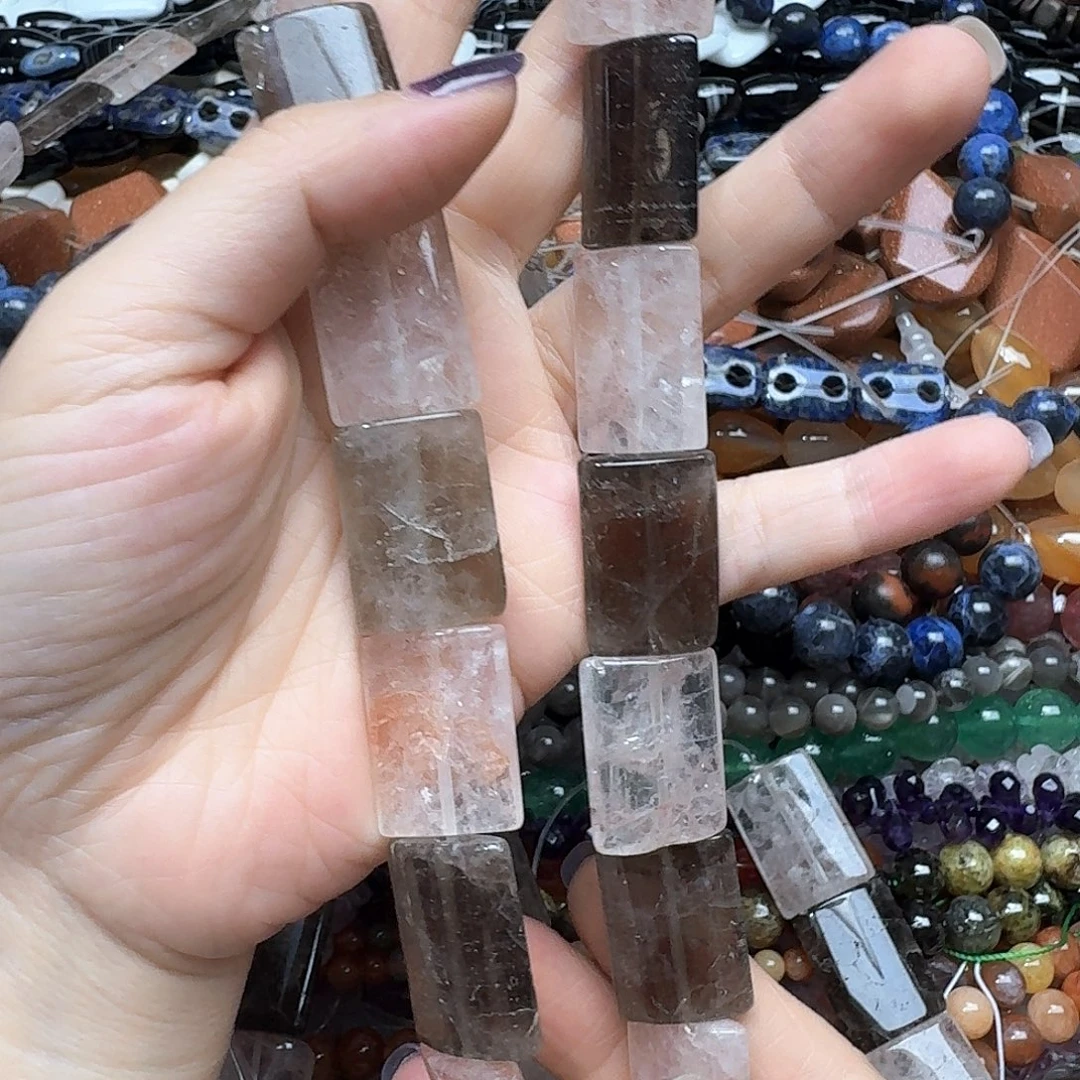 玛瑙/玉髓未镶嵌珠宝半成品一条18x26m老矿无事牌