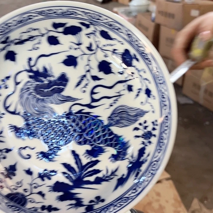 摆件景德镇高温陶瓷麒麟盘