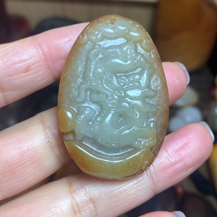 和田玉（糖玉）挂件未镶嵌