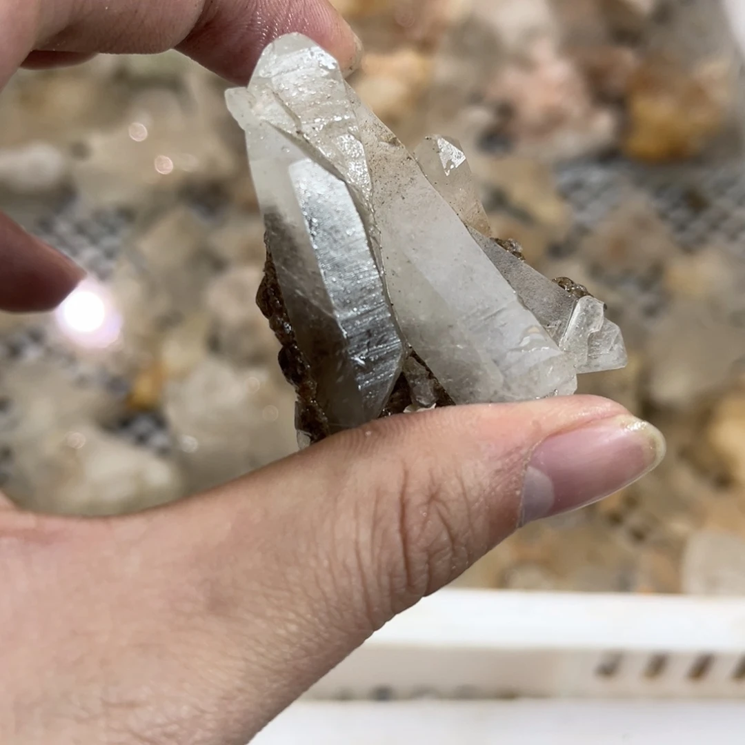 水晶晶簇原石未镶嵌愛****綠