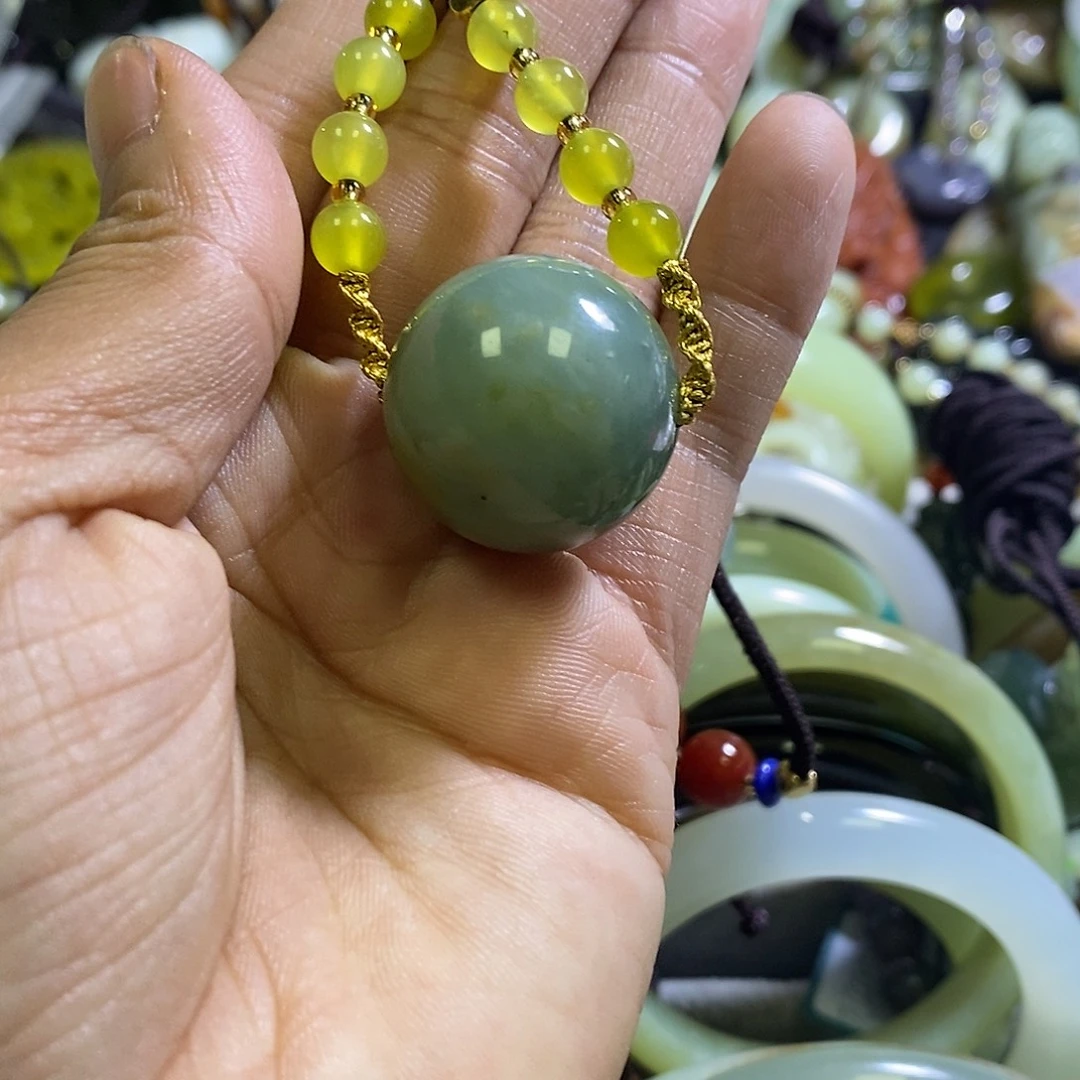 岫玉未镶嵌手镯gj