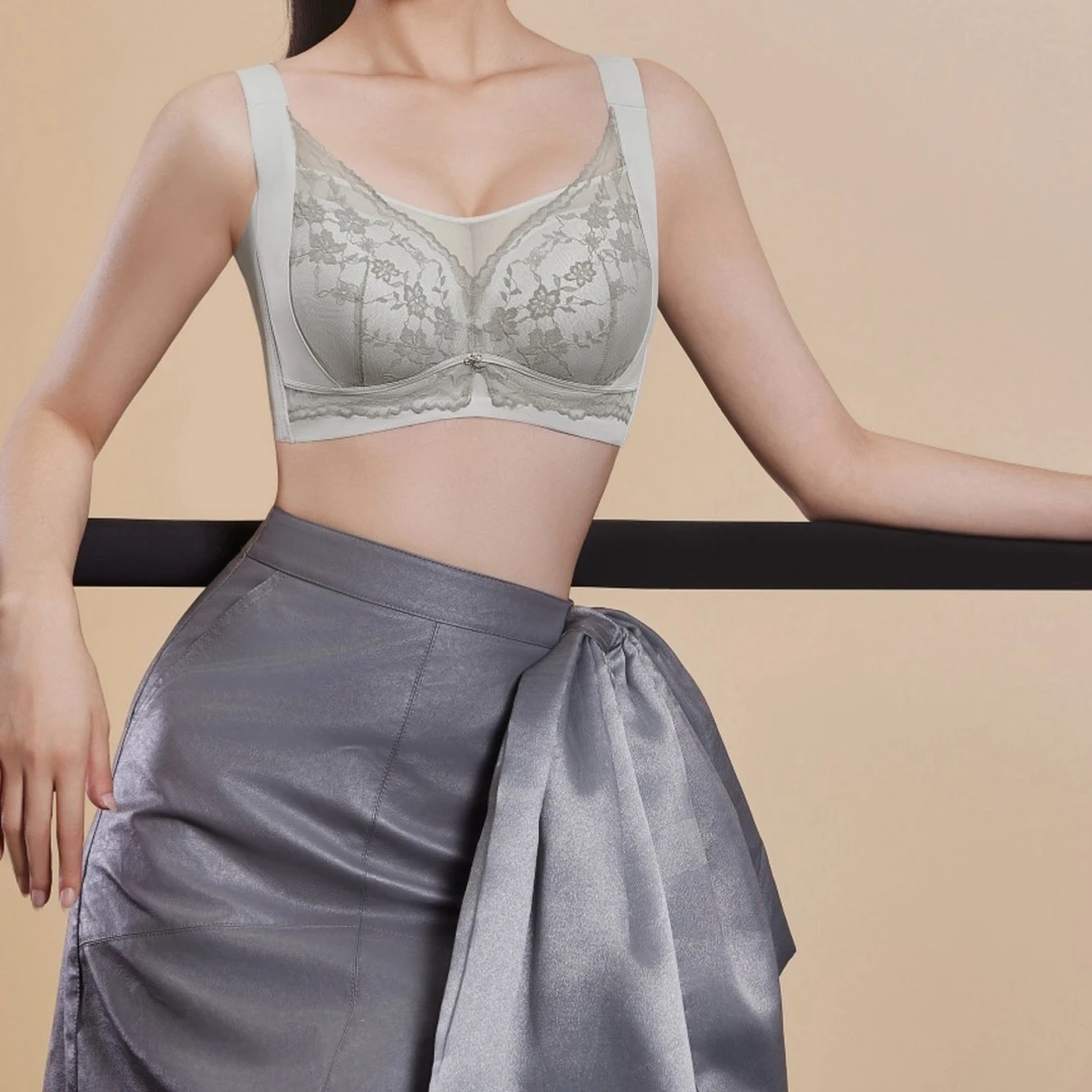 【大胸显小】4号全罩杯纸片杯薄款透气调整型侧收软钢圈蕾丝文胸