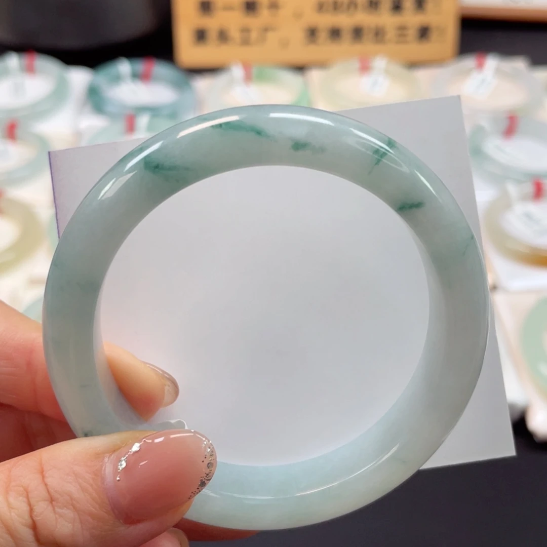 未镶嵌手镯翡翠4号糯化胶底飘蓝花正圈