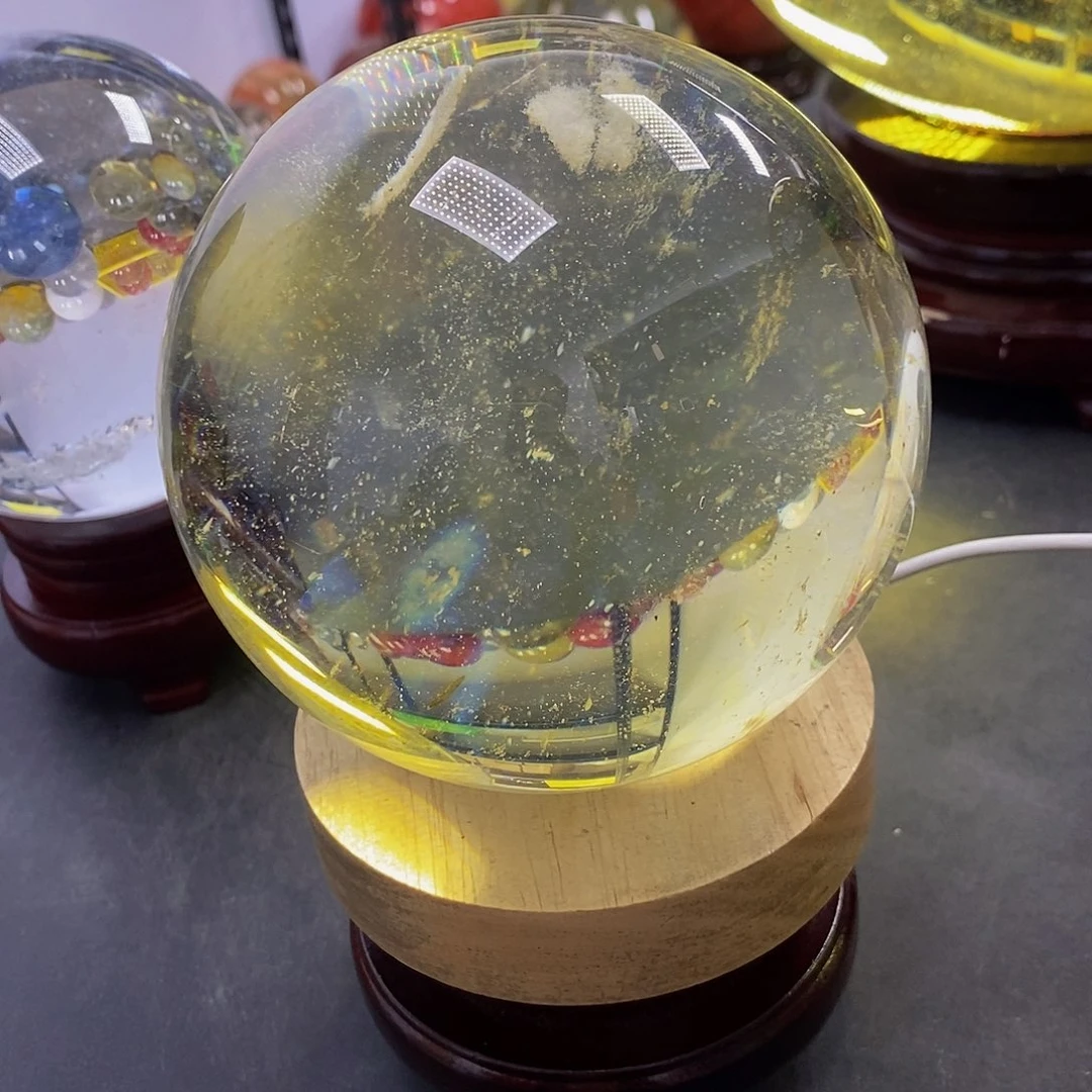 玉***馆石材11.5厘米黄水摆件