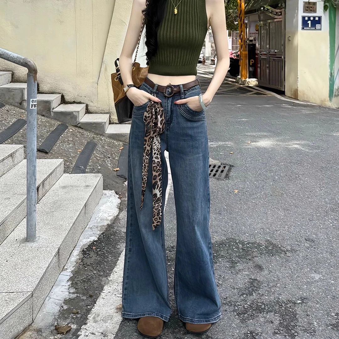 2025爆款超火裤子女秋季高腰宽松显瘦直筒梨形身材阔腿微喇牛仔裤